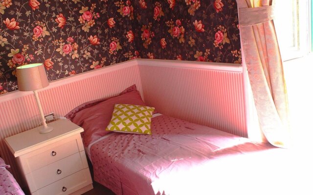 Rumariya Rooms Hostel