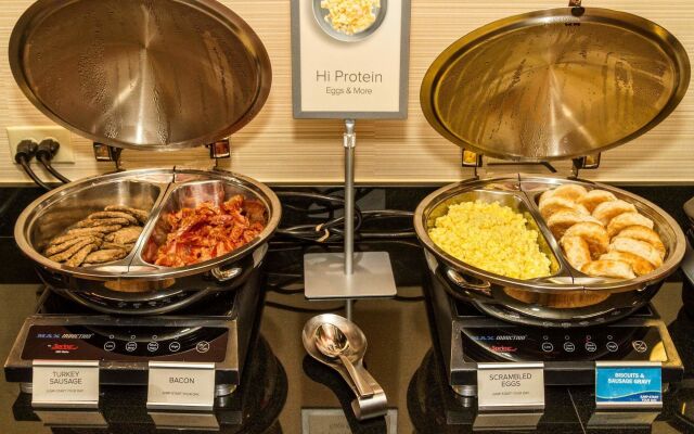 Fairfield Inn & Suites by Marriott Russellville