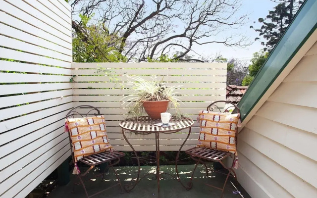 Woolwich Studio Bliss, Private Oasis by the Water
