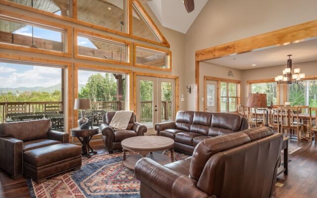 Tavia 5 Bedroom Home