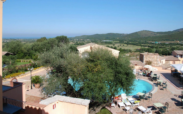 Apartment in Budoni With Terrace
