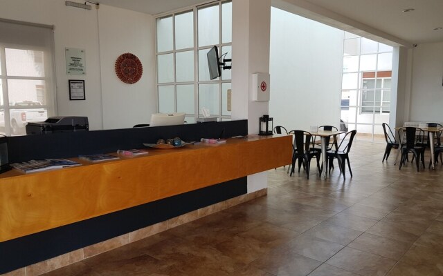 Residencias Mexico Inn Salamanca