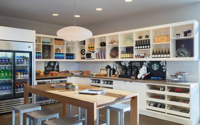 The Baronette Renaissance Detroit-Novi Hotel