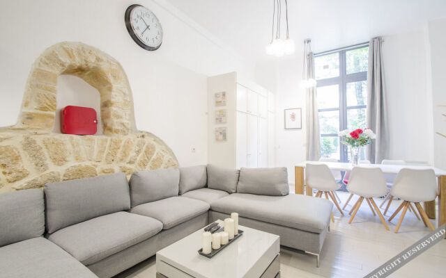 Luxury Apartment in Paris - Marais