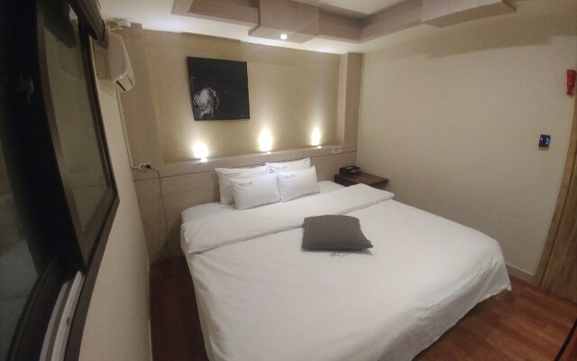 Hotel Juno
