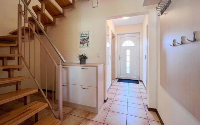 Apartes-Ferienhaus-10-in-der-Ferienanlage-Wohnpark-Weser-in-Doese