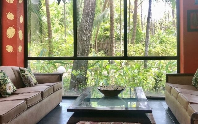 Mango Beach House Kihim Alibaug