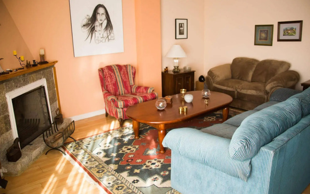 La Colina Bed and Breakfast