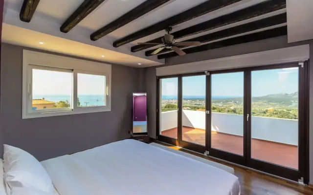 Kbel sea View Villa, Private Pool, Sleeps8, Garden