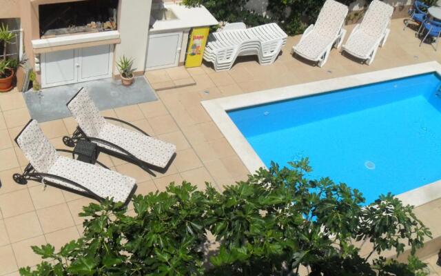 Apartments Villa Natali - Heating Pool