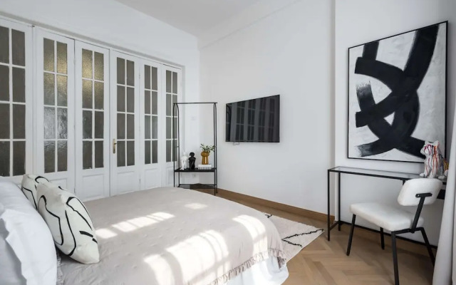 Stunning 3BR Apartment in Bucharest