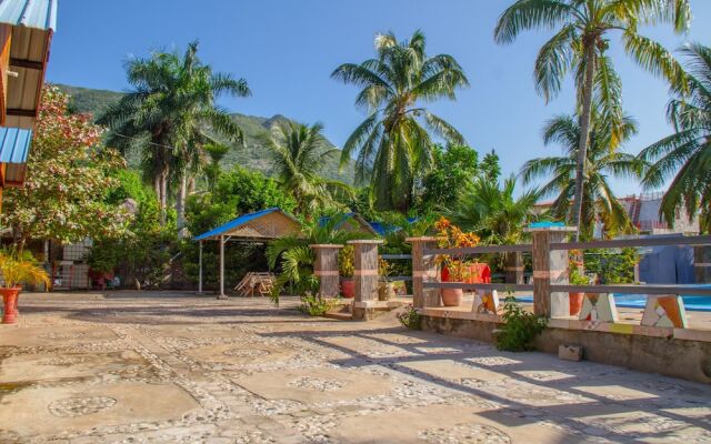 Rollanda Hotel Restaurant