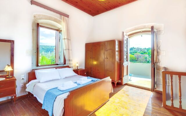 Villa Vereniki Heated Pool