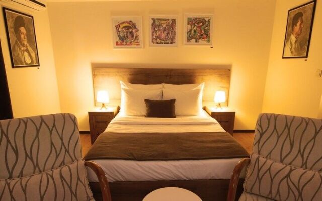 Second House Hotel