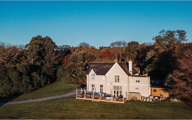 Welbeck Manor and Golf
