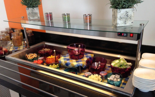 Holiday Inn Express Rotherham North by IHG