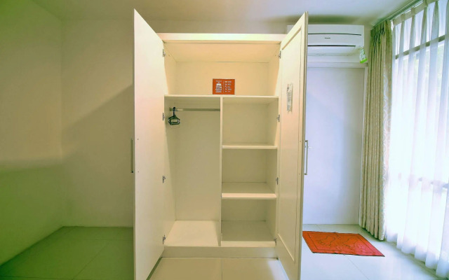 ZEN Rooms Dipati Ukur