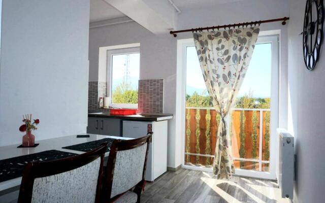 DAS home-Apartament cu vedere la munte