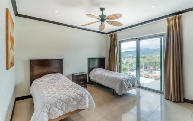 Elegant Beachfront Condo at Diamonte del Sol - 801s by RedAwning