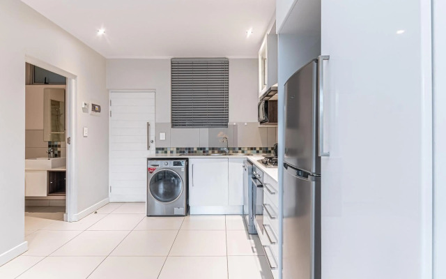 The Apex on Smuts Luxury Apartments