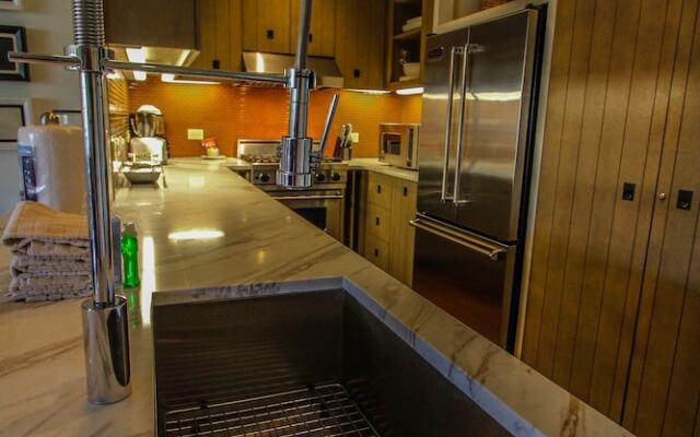 Rosemary Beach Rentals by Counts-Oakes