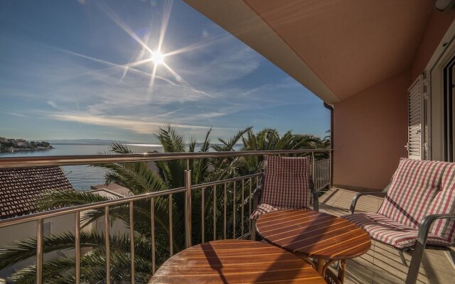 Apartments The Palms