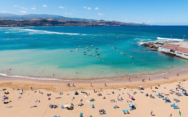 Beachfront Las Canteras Apart.Naut