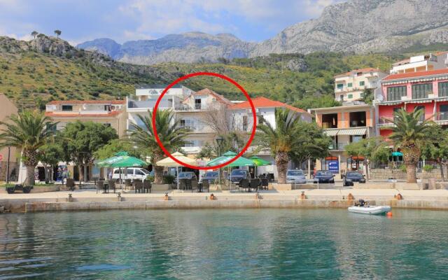 Apartments by the sea Podgora, Makarska - 18918