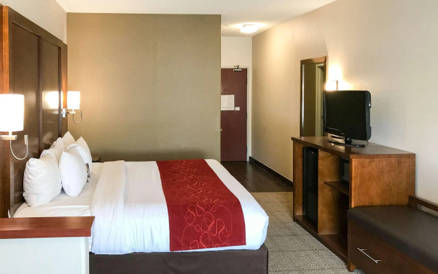 Comfort Suites Near Six Flags Magic Mountain