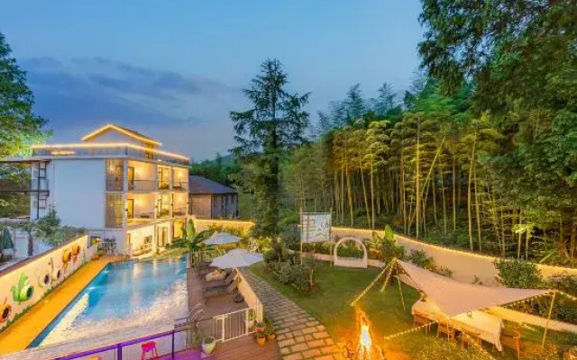 Moganshan Yinsu Garden Camping Holiday Villa
