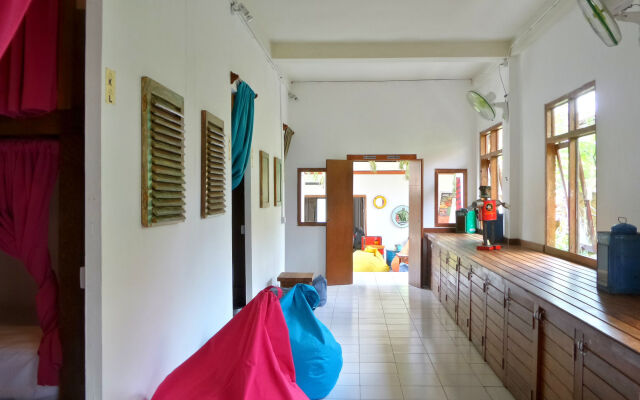 Friendly House Bali - Hostel