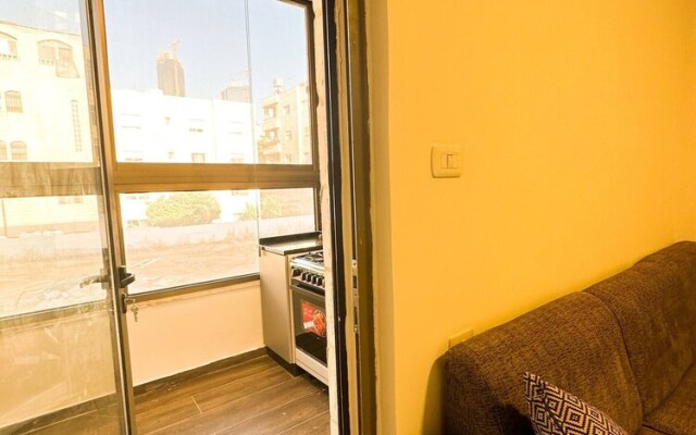 Central Apartment For Rent 24