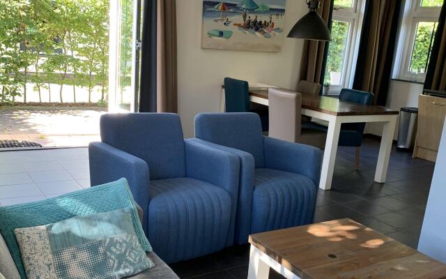 Luxury Holiday Home with Hot Tub at Dutch Coast