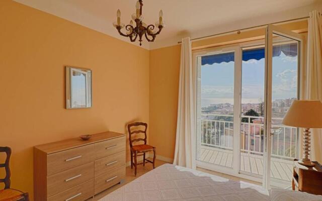 Appartement Ajaccio, 2 pièces, 4 personnes - FR-1-61-474