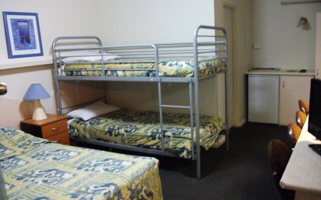 City Park Motel and Apartments