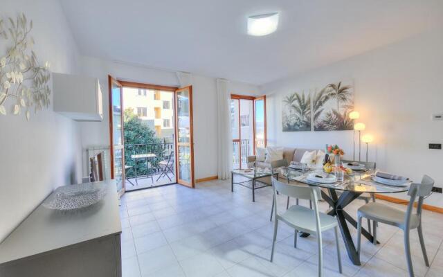 The Modern Apartment In Stresa