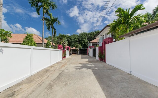 Seaview Tropical 3BR Pool Villa