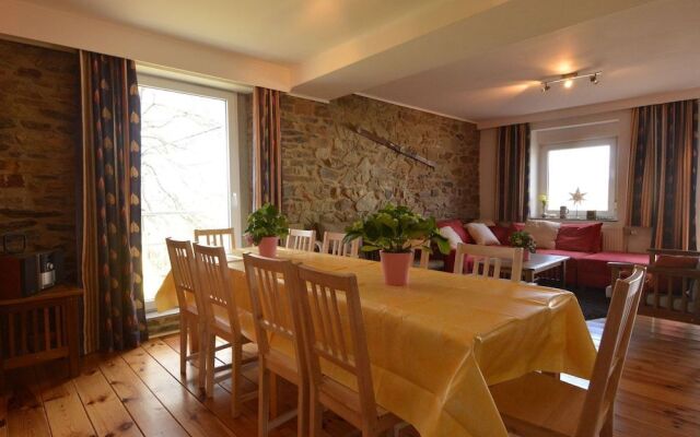 Apartment in Halenfeld-amel With Terrace