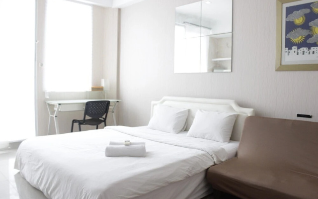 Bright Studio Room at Dago Suites Apartment near ITB – Guest Rooms – Bandung