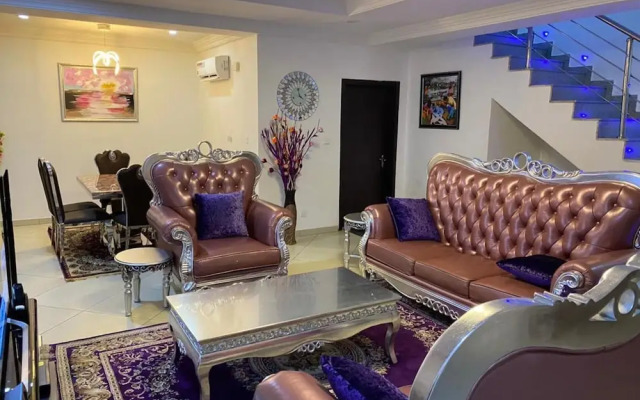 Furnished 4 Beds Semi-det House in Abuja, Nigeria