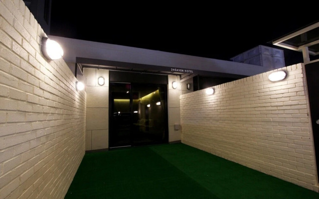 Busan Gwangalli 2 Heaven Hotel