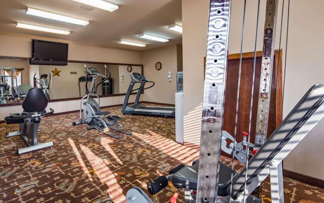 Best Western Plus Country Inn & Suites