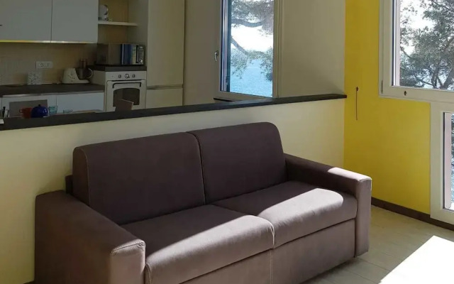 Lovely Apartment on the Ligurian Sea