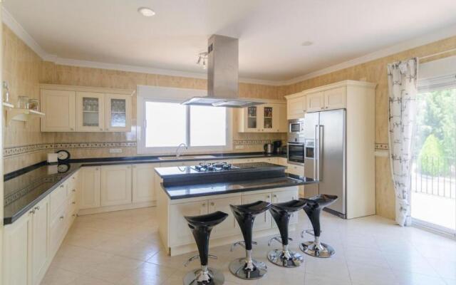 Villa Maria de Periana by Ruralidays