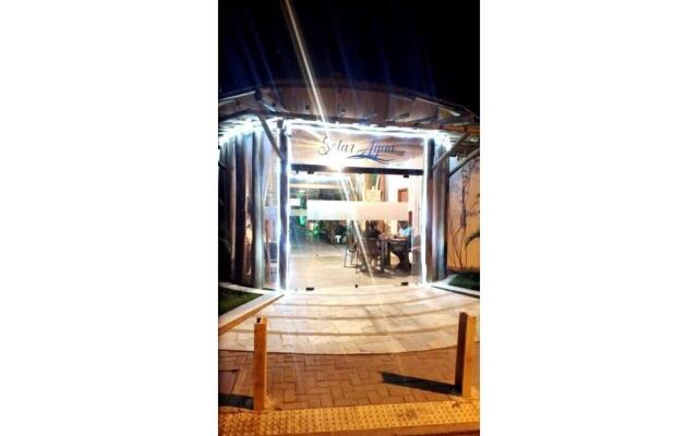 Solar Água Flats de Frente para Piscina