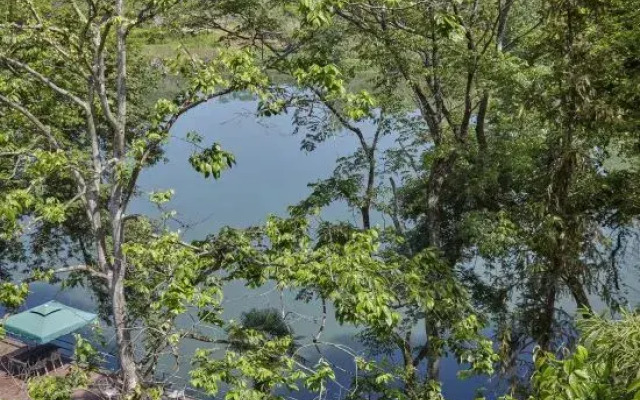 Yichuan Yisu River View Senxi Hostel