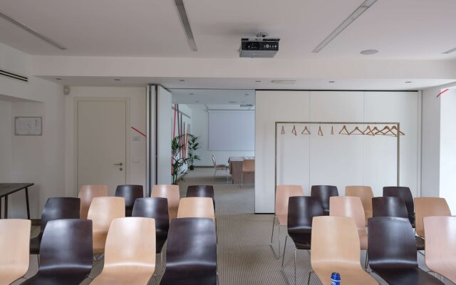 Aiden by Best Western @ JHD Dunant Hotel