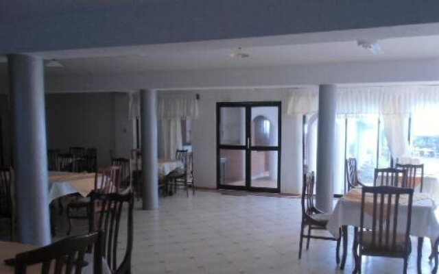 Ninnada Beach Hotel