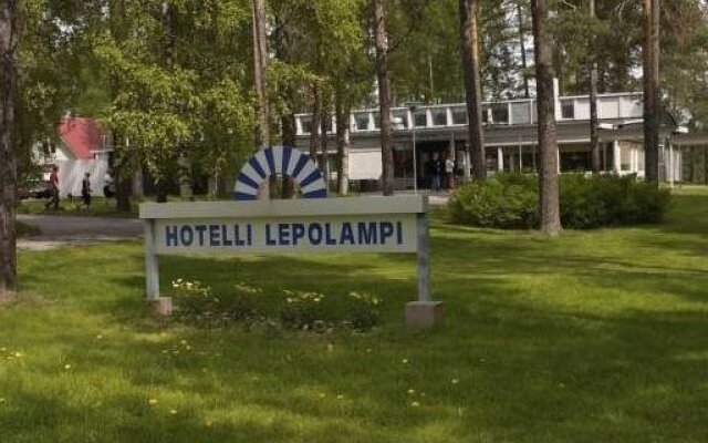 Hotelli Lepolampi