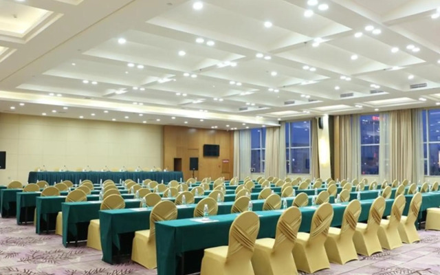 The Grand Plaza Hotel